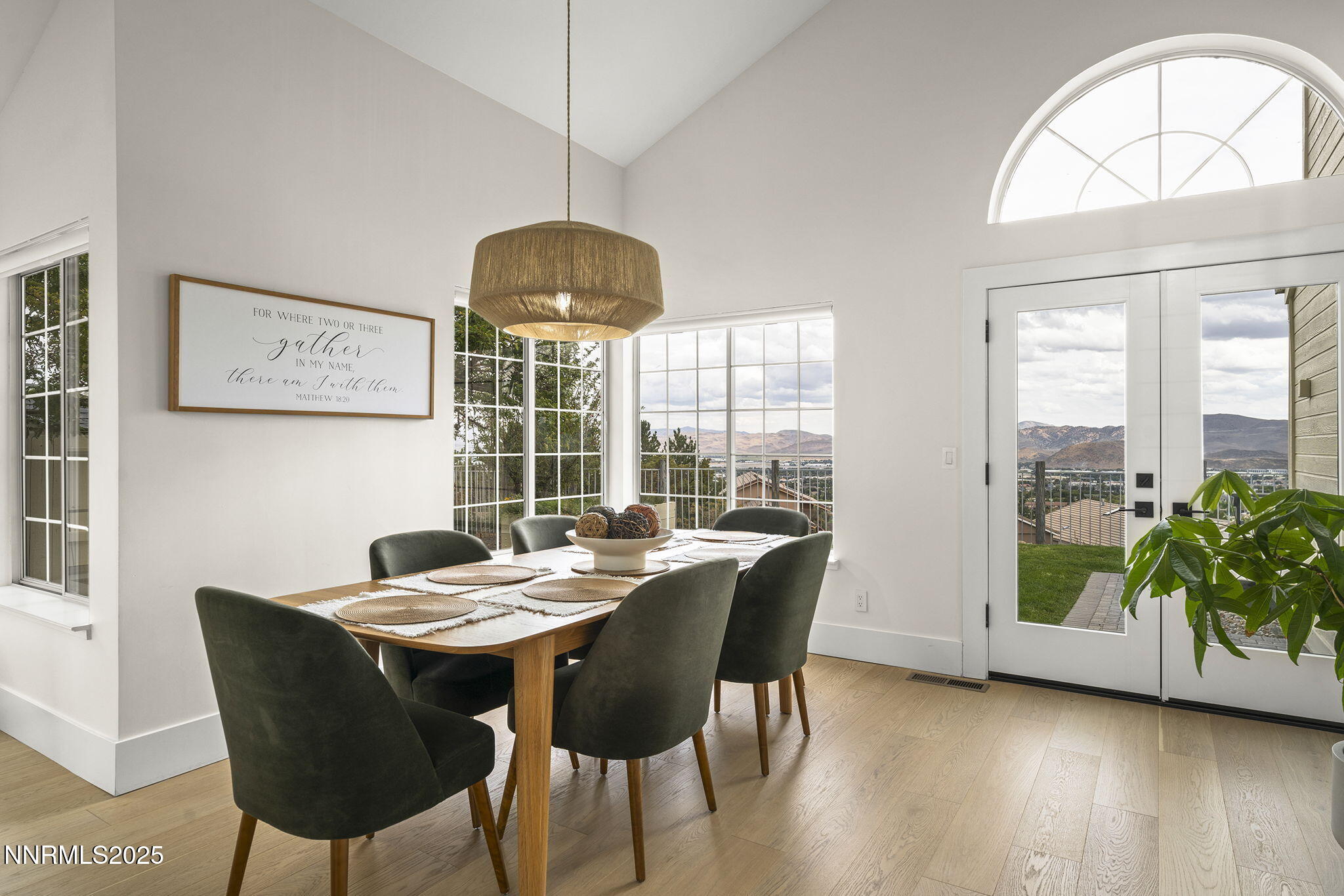 18-web-or-mls-_DSC1366