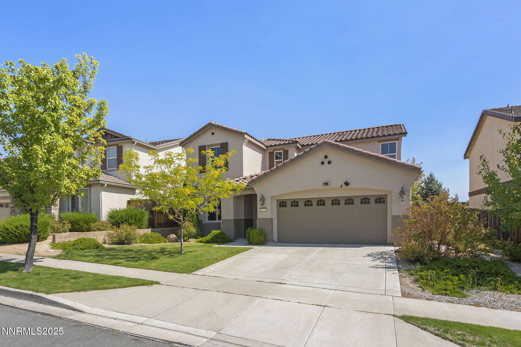 1-web-or-mls-_DSC0526