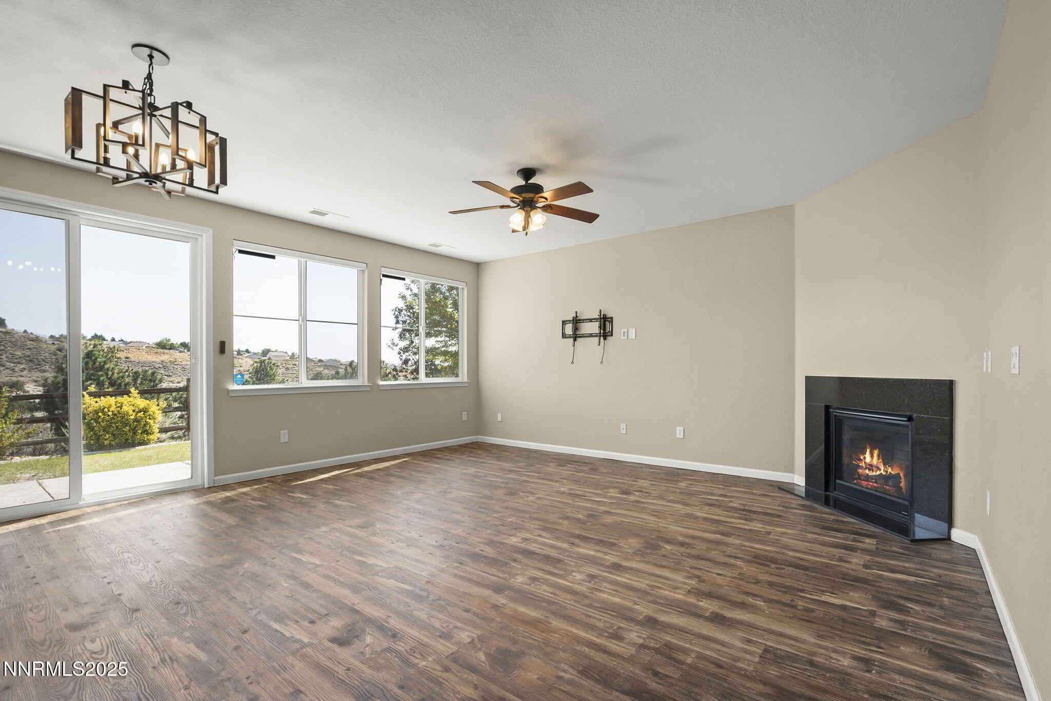 11-web-or-mls-_DSC0449