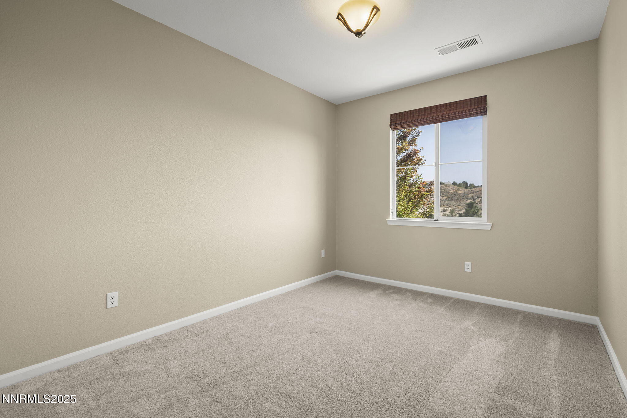 21-web-or-mls-_DSC0505