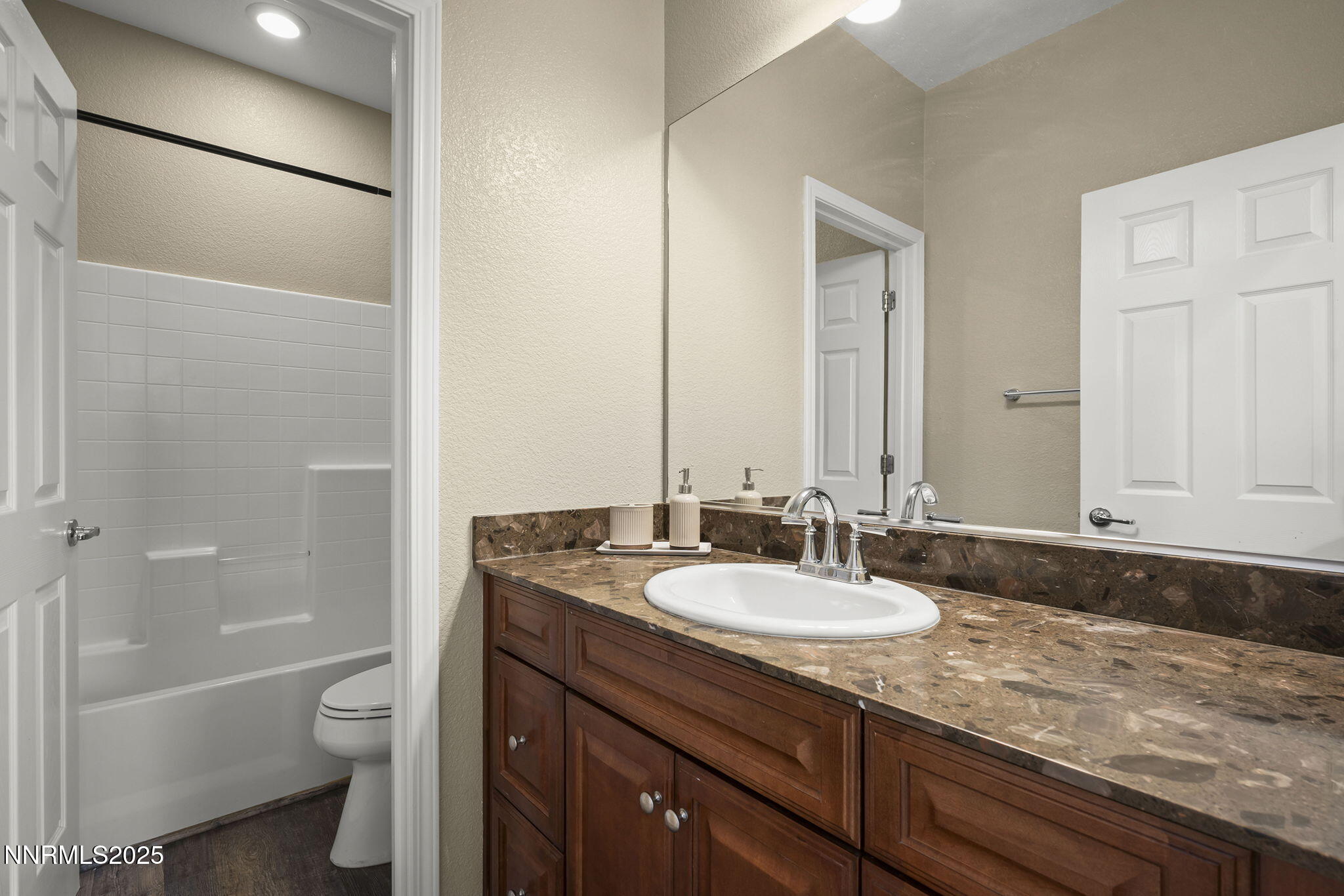 22-web-or-mls-_DSC0510