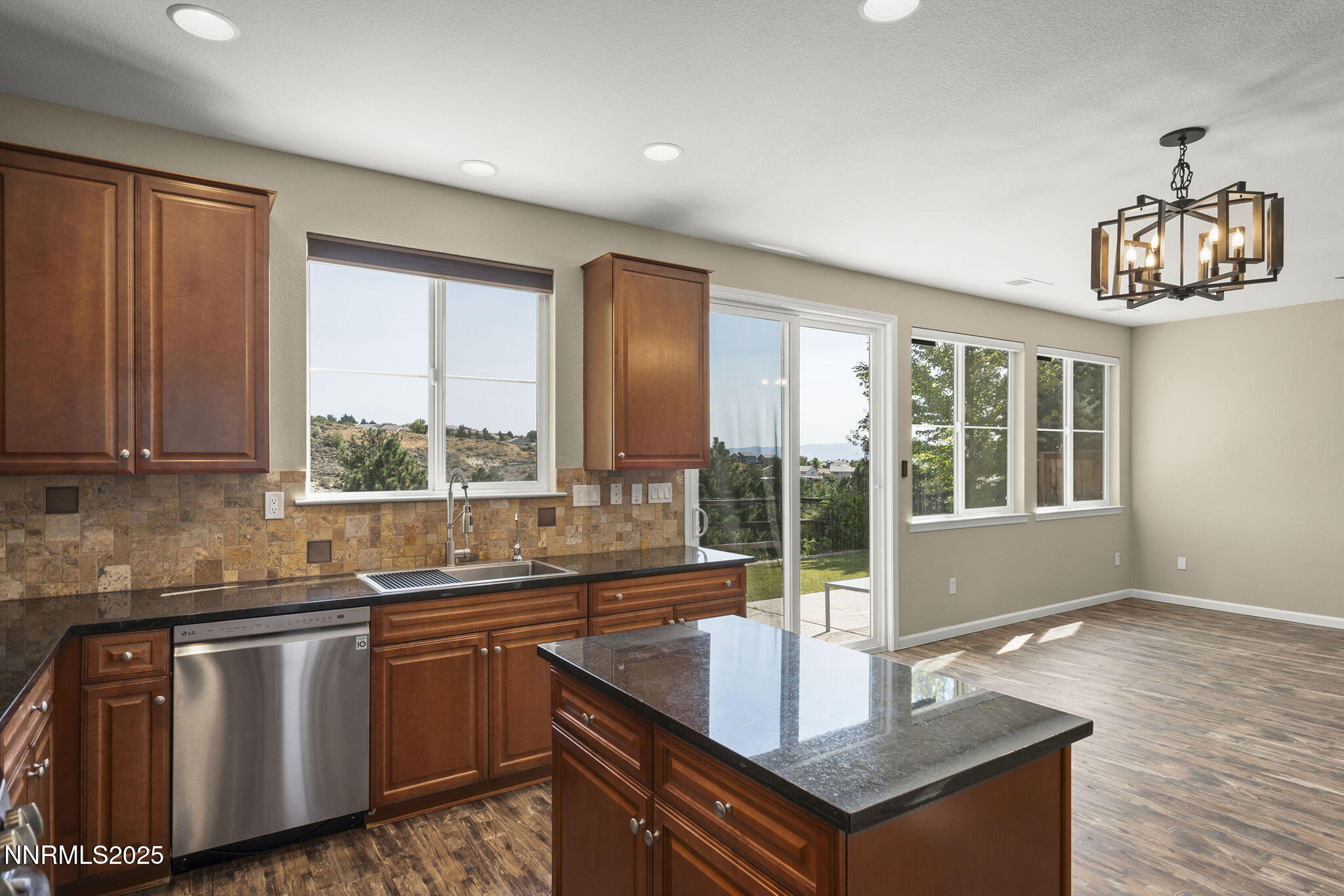 15-web-or-mls-_DSC0470