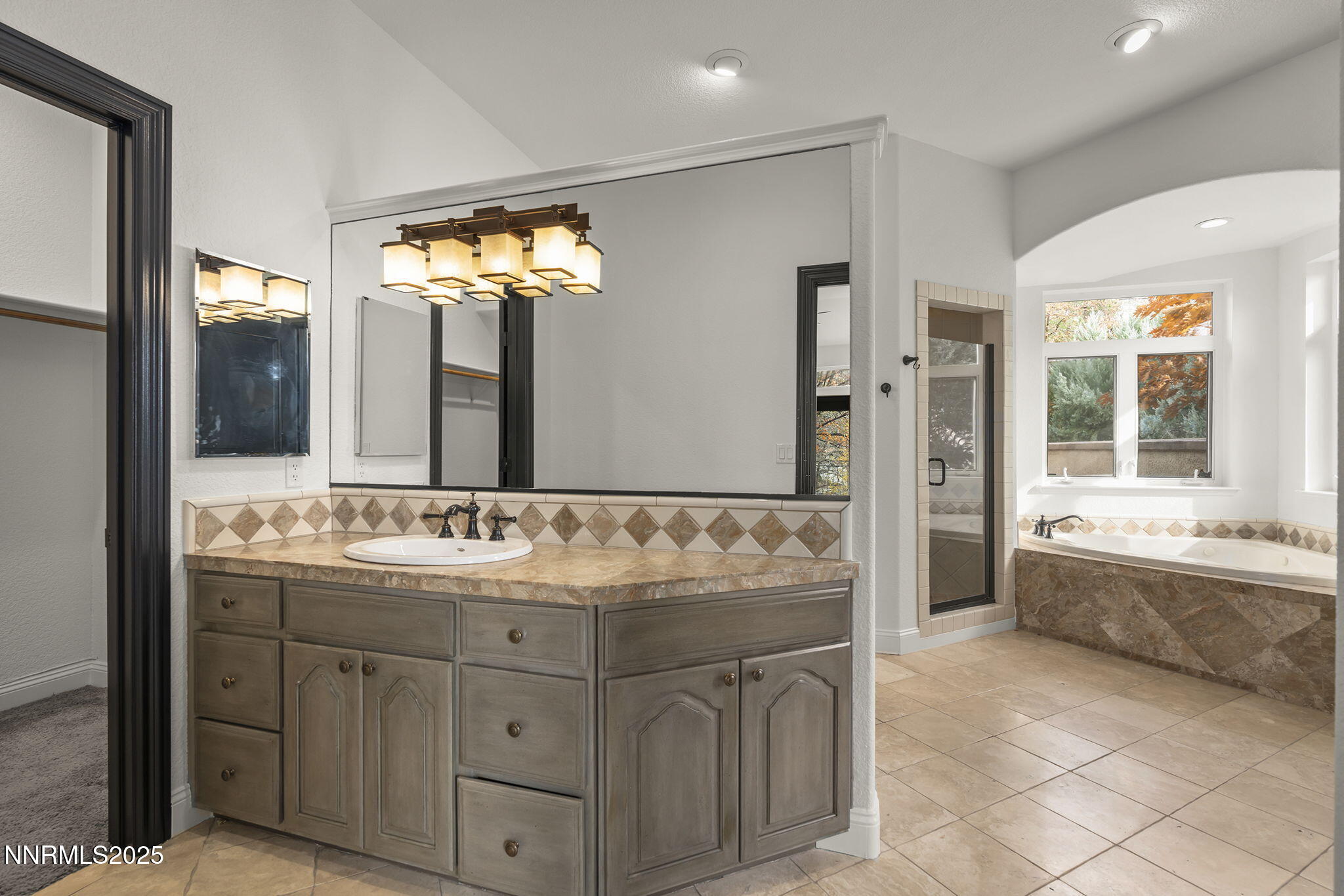 93-web-or-mls-_DSC4535