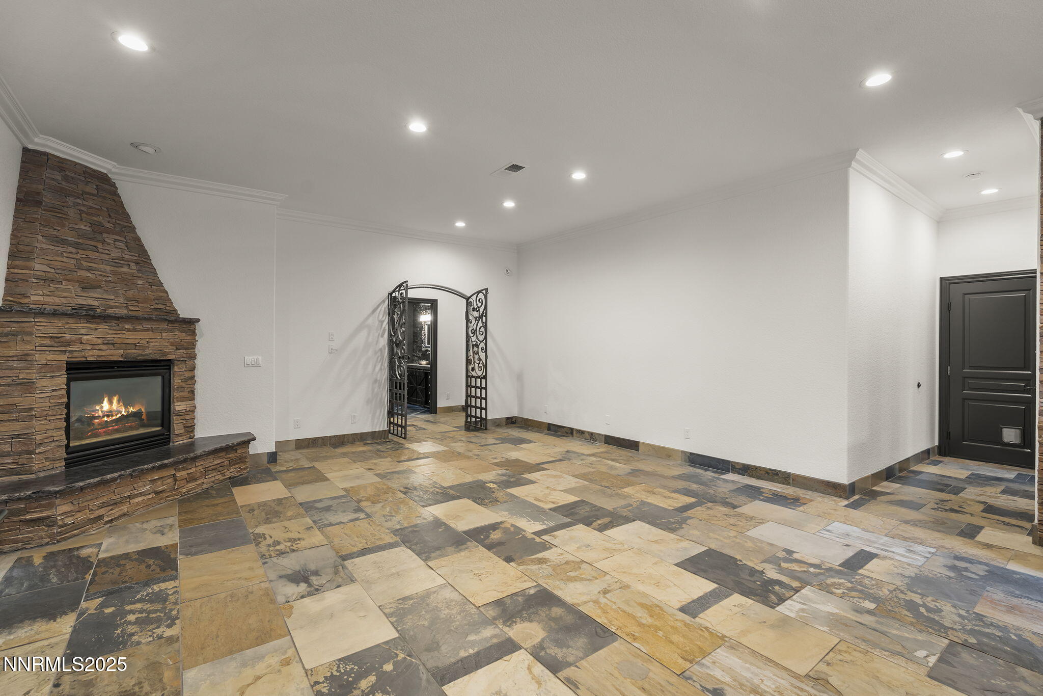 84-web-or-mls-_DSC4492