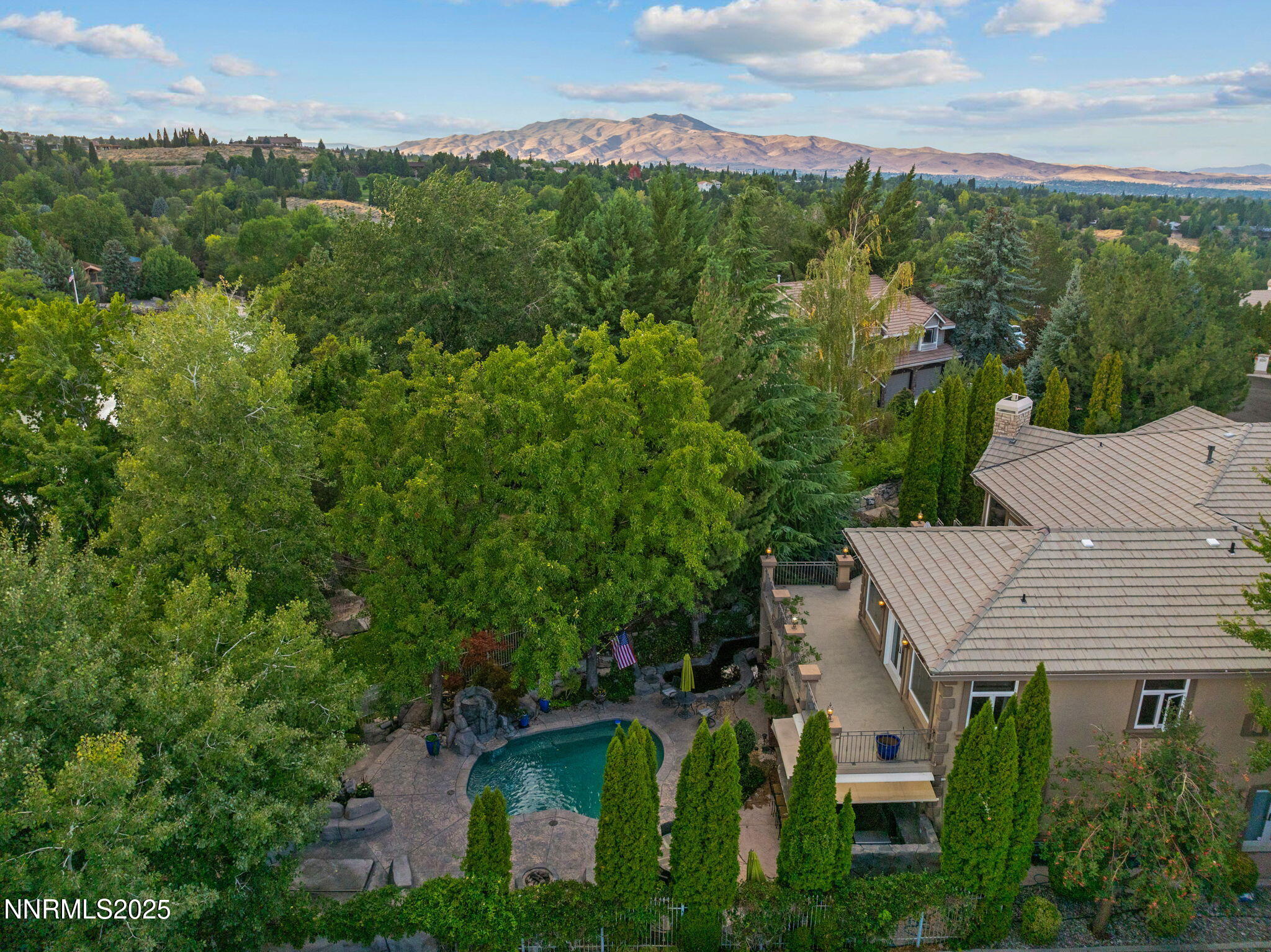 17-web-or-mls-17-print-DJI_2024083117085