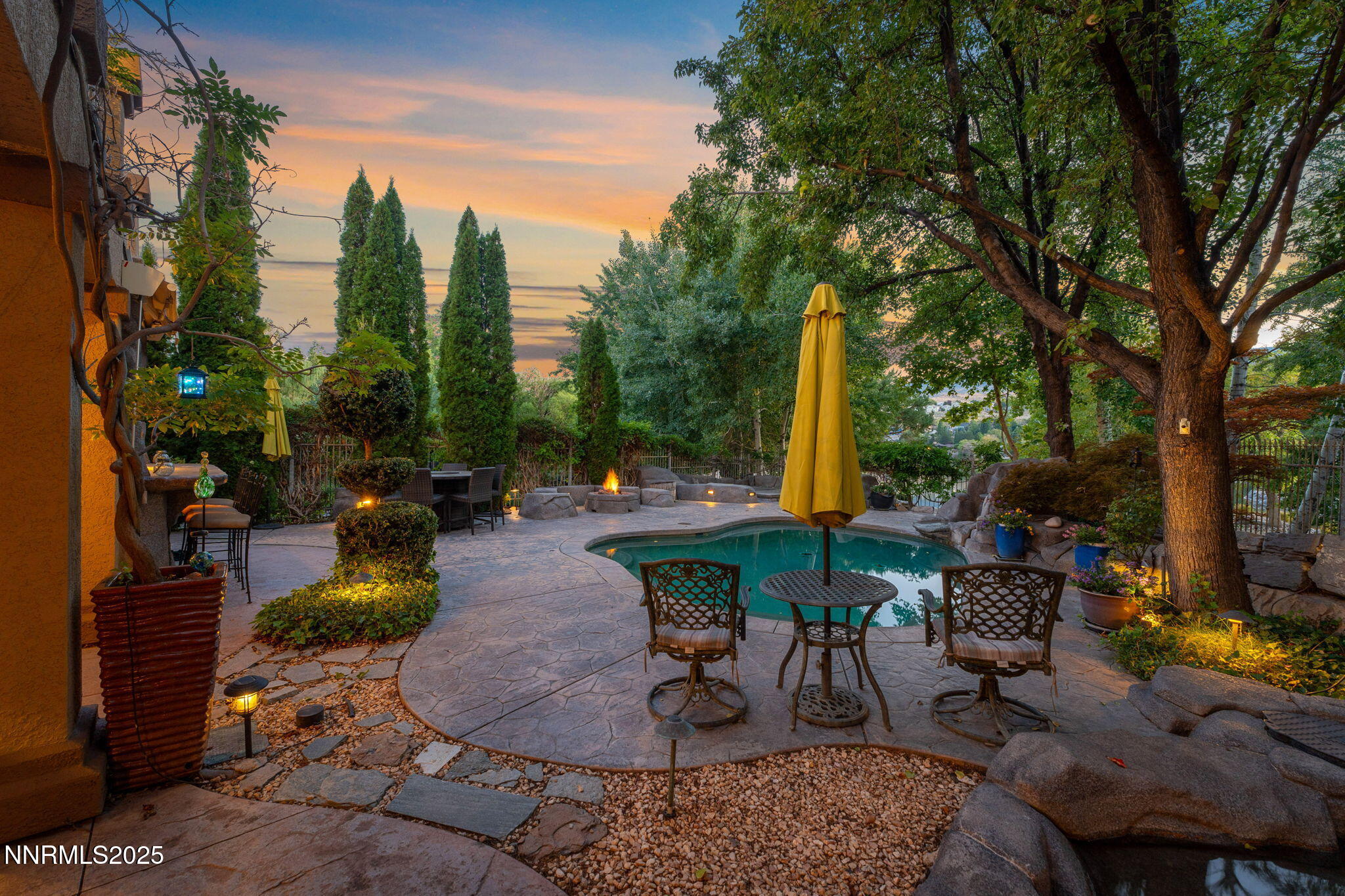 63-web-or-mls-132-print-DS103244