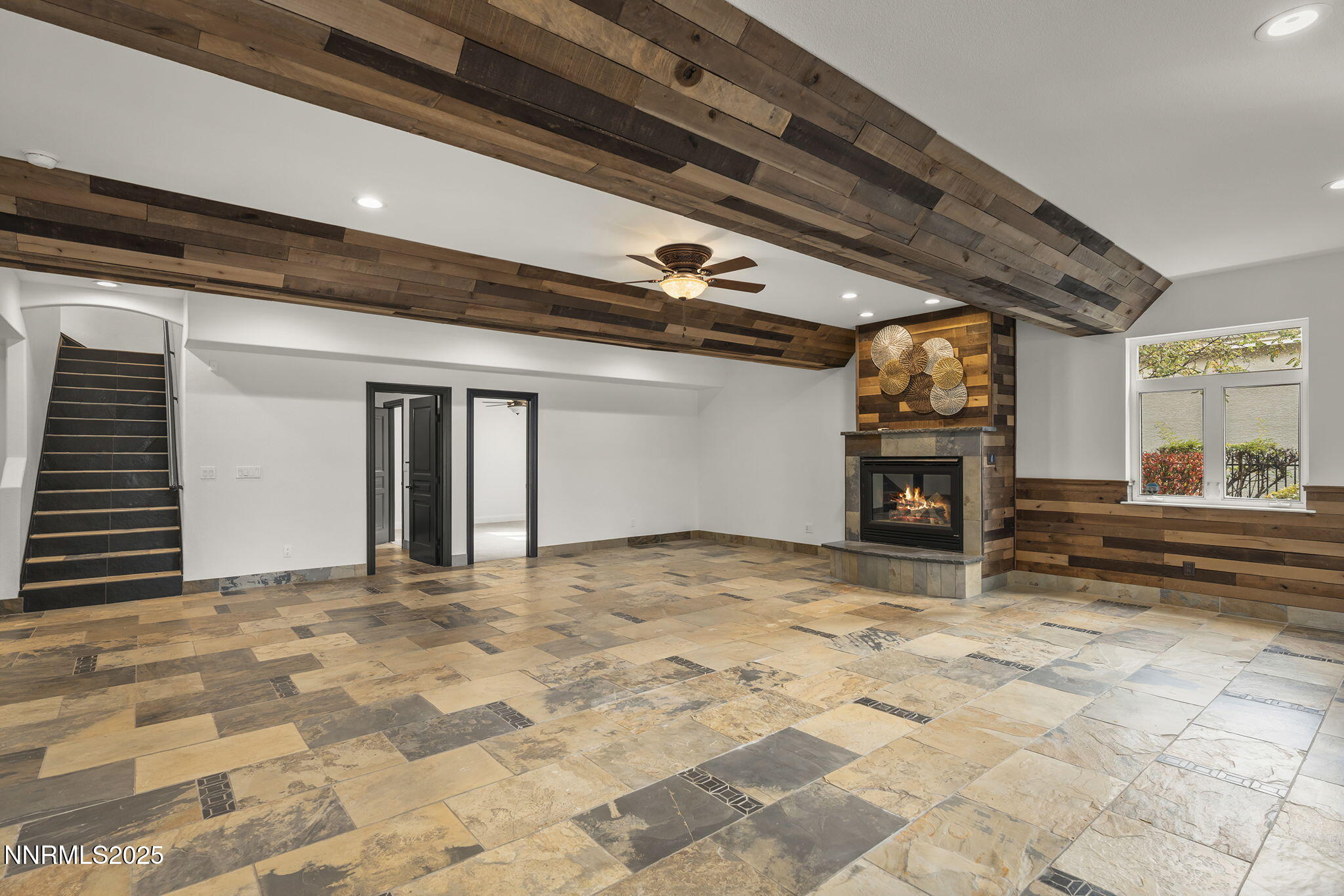 100-web-or-mls-_DSC4570