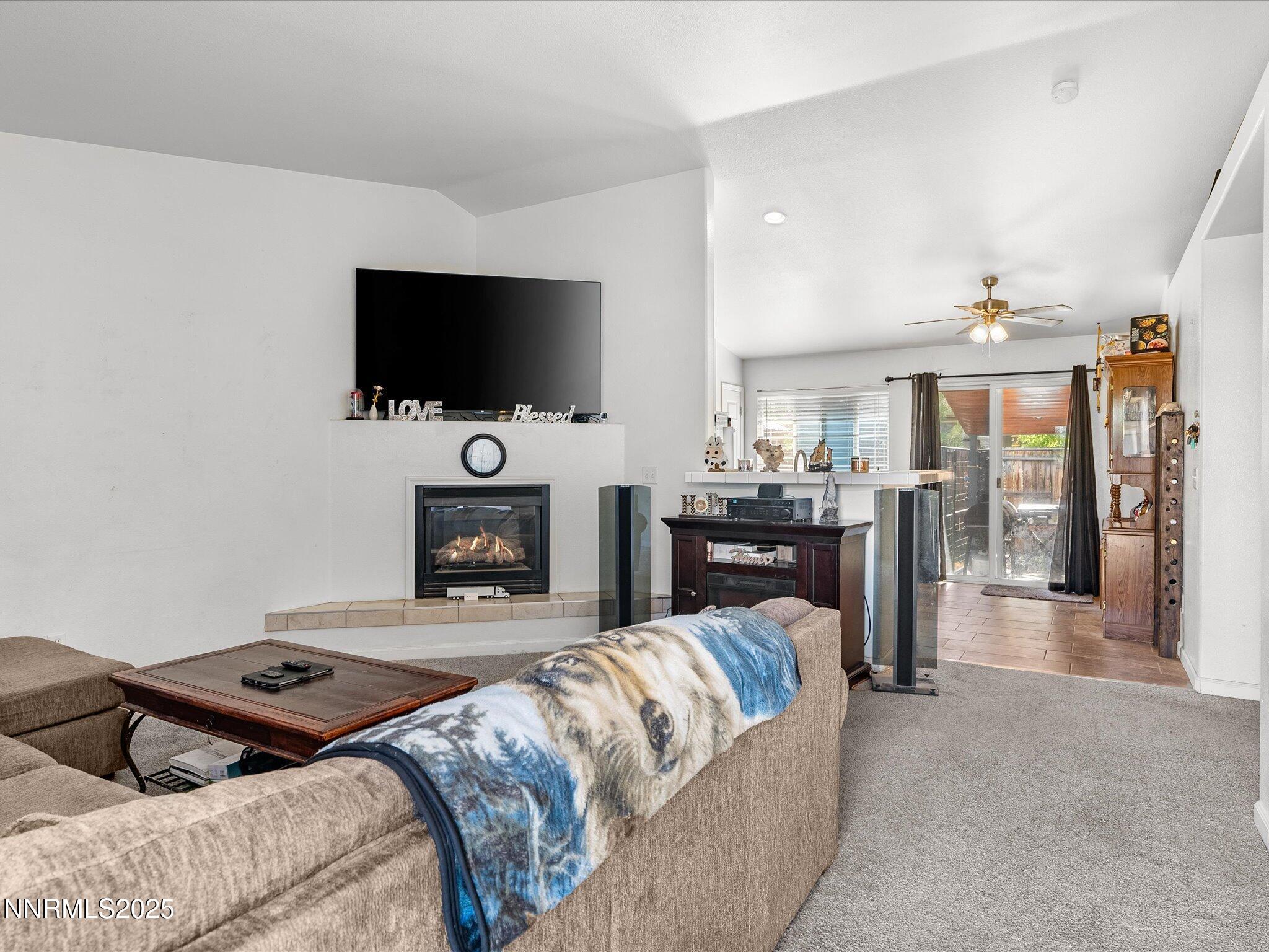 05-1324 Nevada Pacific Blvd-104