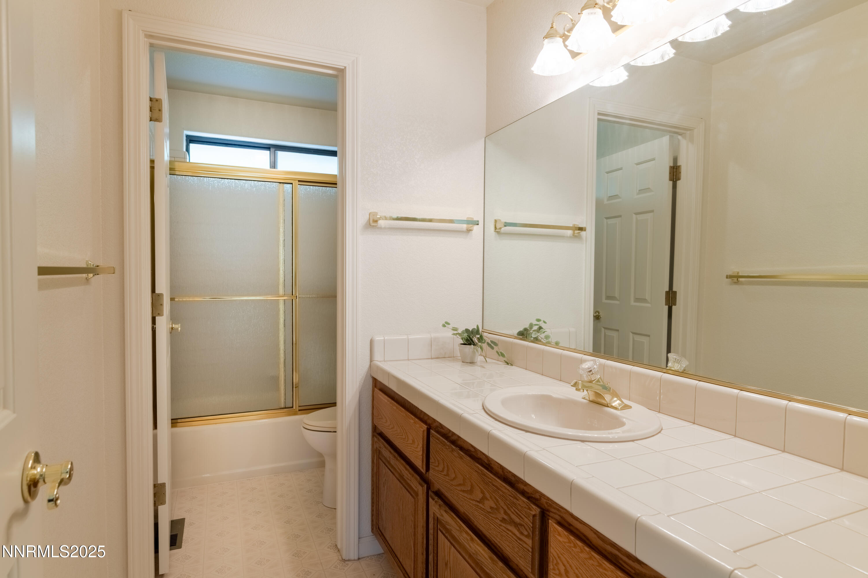 1208-Pleasantview_DSC_3911-HDR