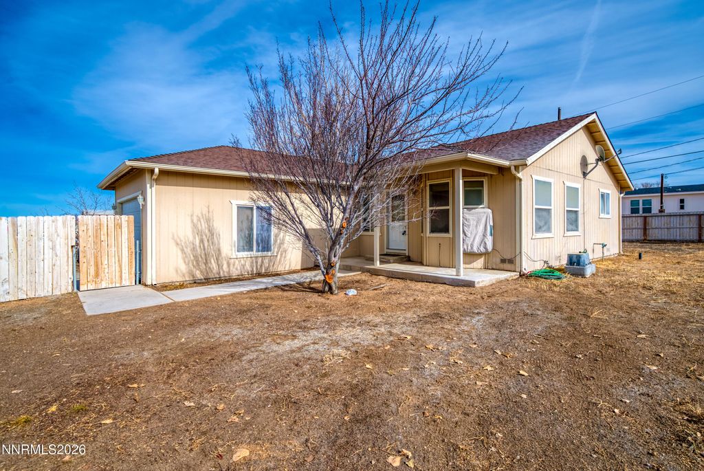Photo of 35 Buffalo Lane, Yerington, NV 89447 (MLS # 260003836)