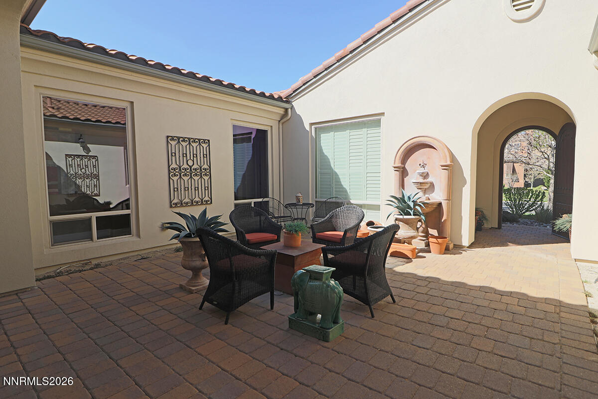 Reno, Nevada, 89511, United States, 3 Bedrooms Bedrooms, ,4 BathroomsBathrooms,Residential,Active,2041397
