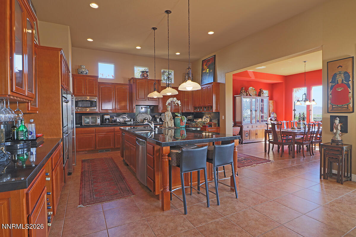 Reno, Nevada, 89511, United States, 3 Bedrooms Bedrooms, ,4 BathroomsBathrooms,Residential,Active,2041397