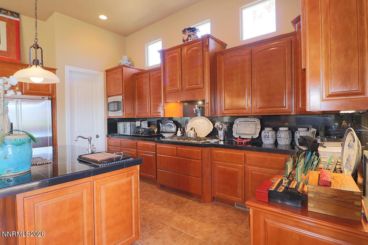 Reno, Nevada, 89511, United States, 3 Bedrooms Bedrooms, ,4 BathroomsBathrooms,Residential,Active,2041397