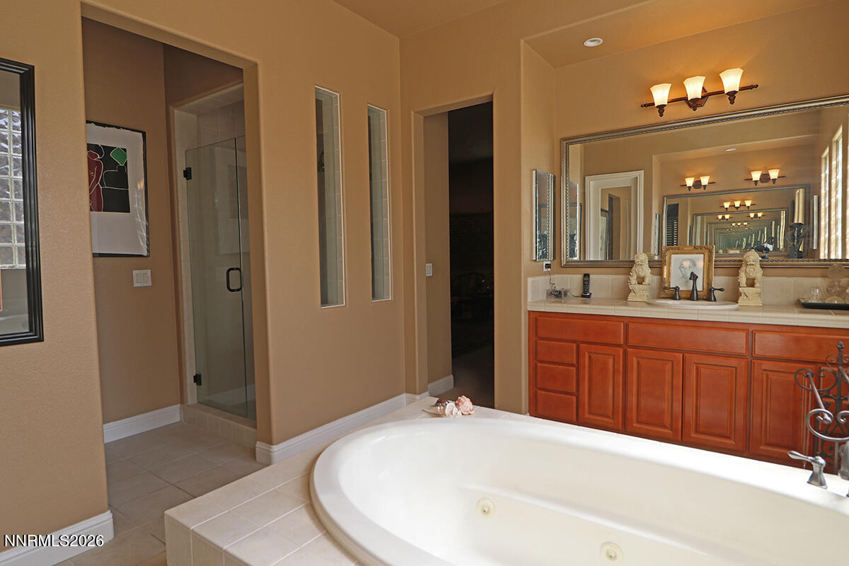 Reno, Nevada, 89511, United States, 3 Bedrooms Bedrooms, ,4 BathroomsBathrooms,Residential,Active,2041397