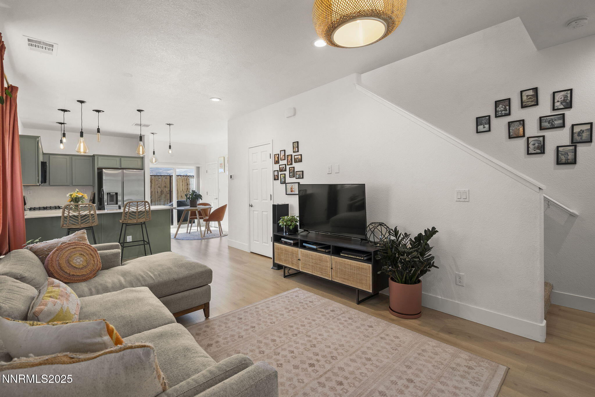 5-web-or-mls-_DSC0537