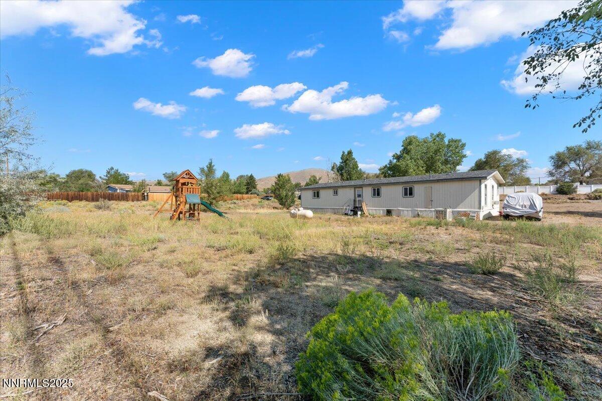 39-17570 Thrush Lane Reno NV 89508 (38 o