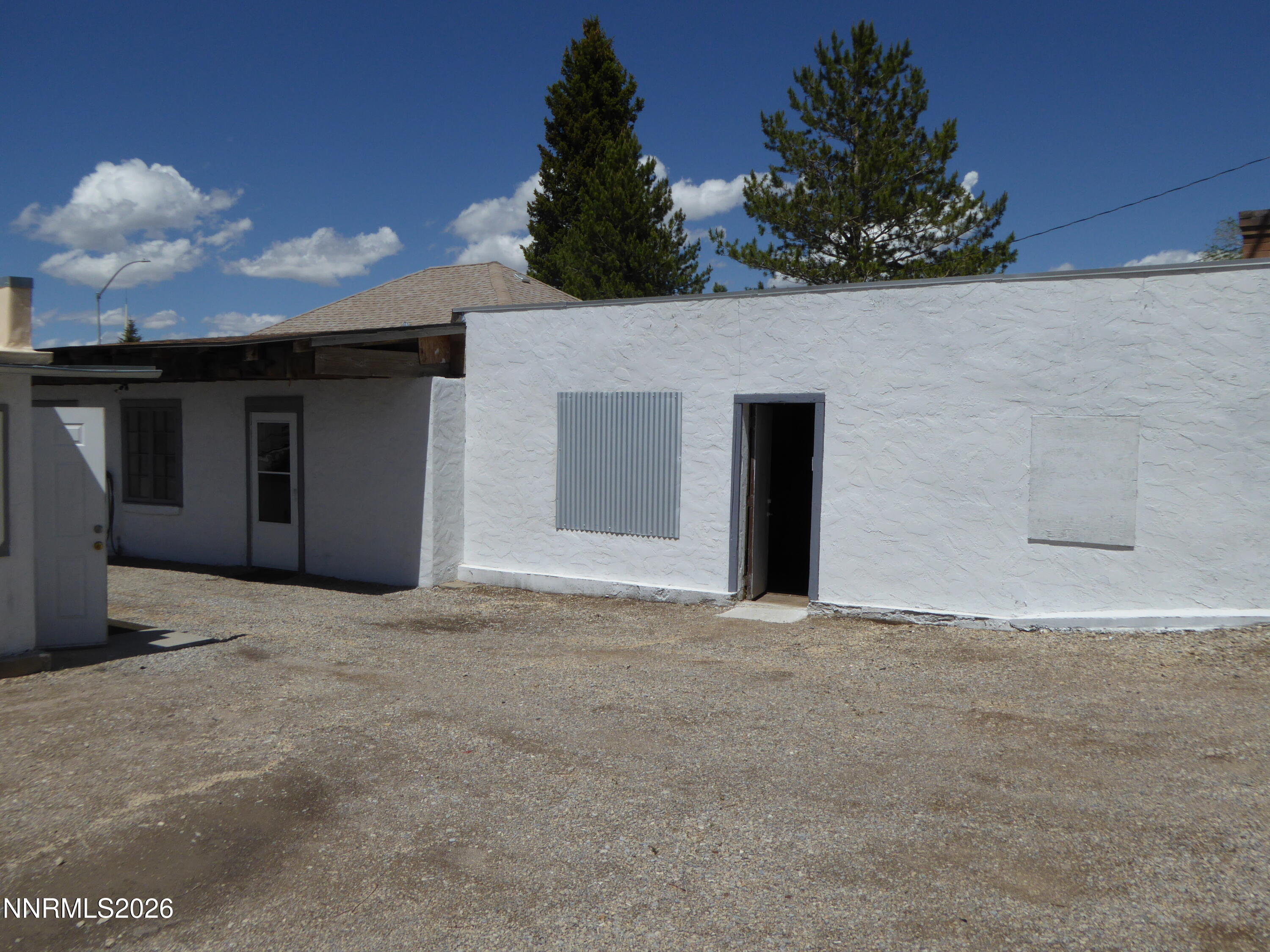 842 E Aultman Street