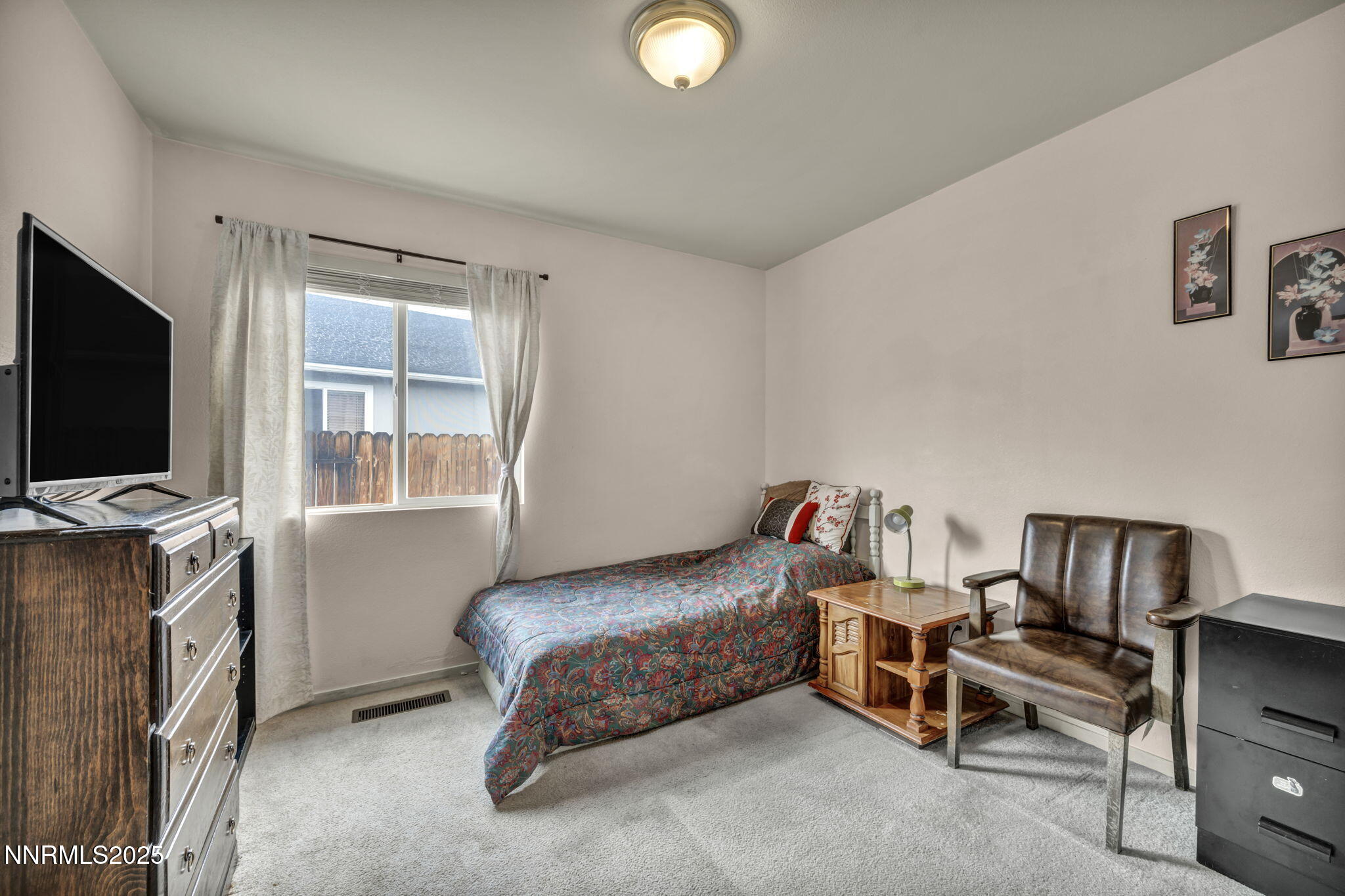 42-web-or-mls-2900-crown-canyon-ct