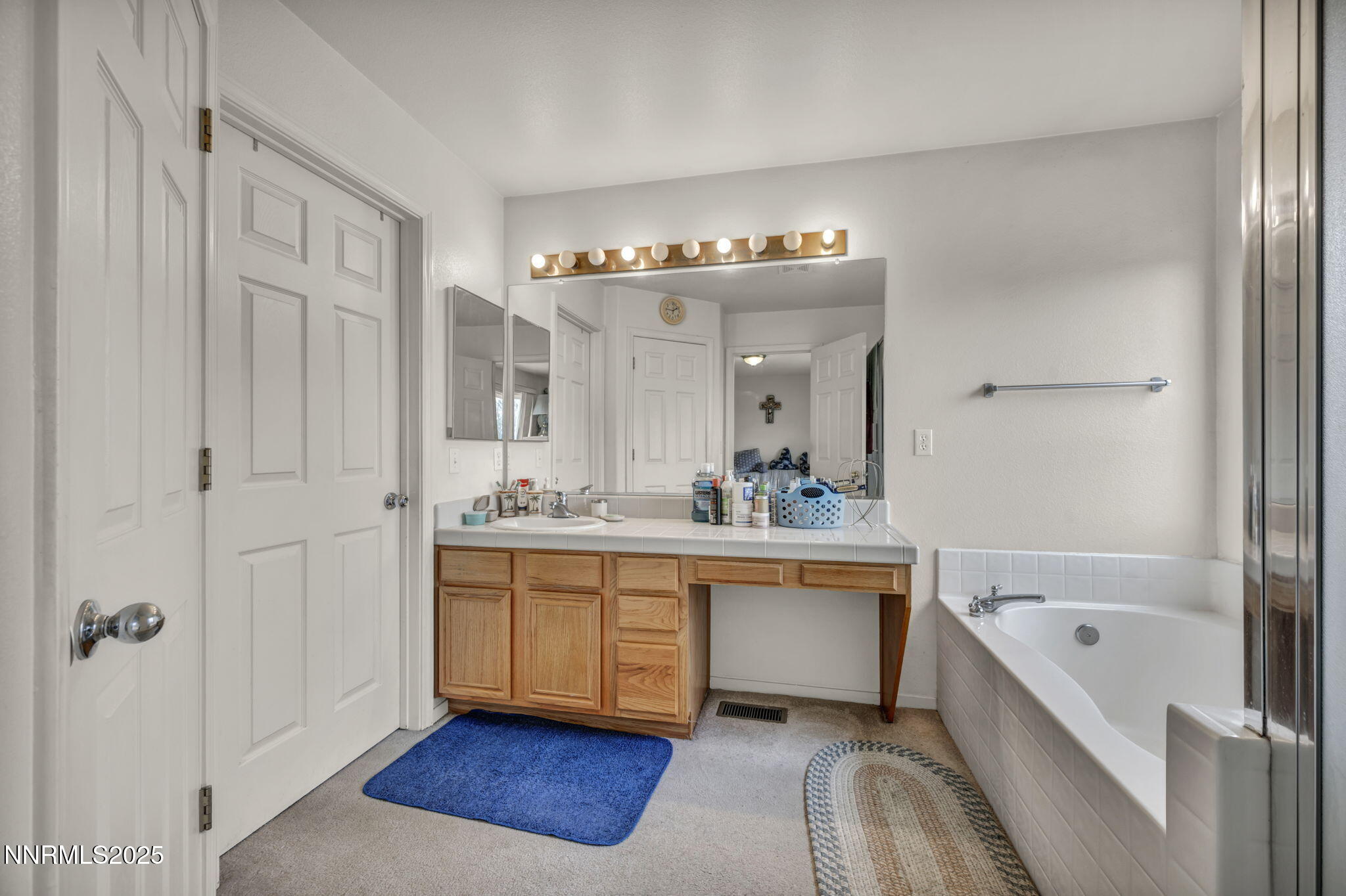 47-web-or-mls-2900-crown-canyon-ct