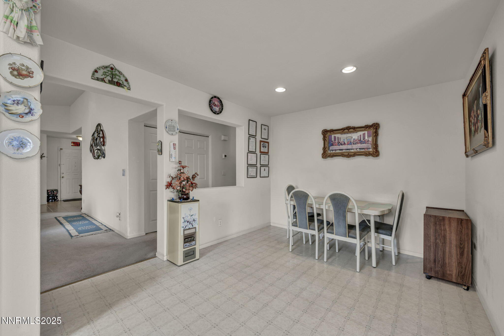 31-web-or-mls-2900-crown-canyon-ct