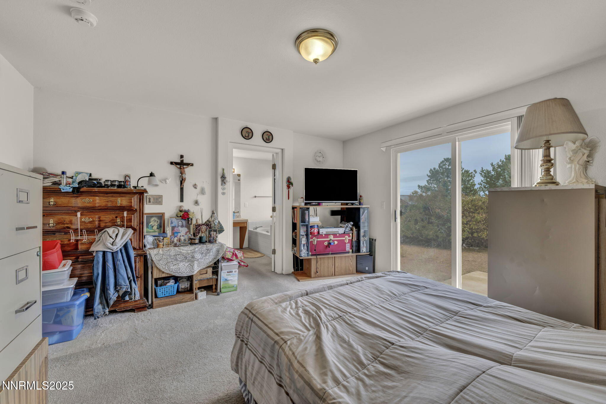 41-web-or-mls-2900-crown-canyon-ct