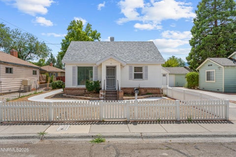 MLS: 260010858