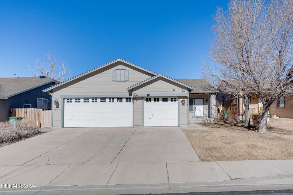 Photo of 7975 Monterey Shores Drive, Reno, NV 89506 (MLS # 260002010)