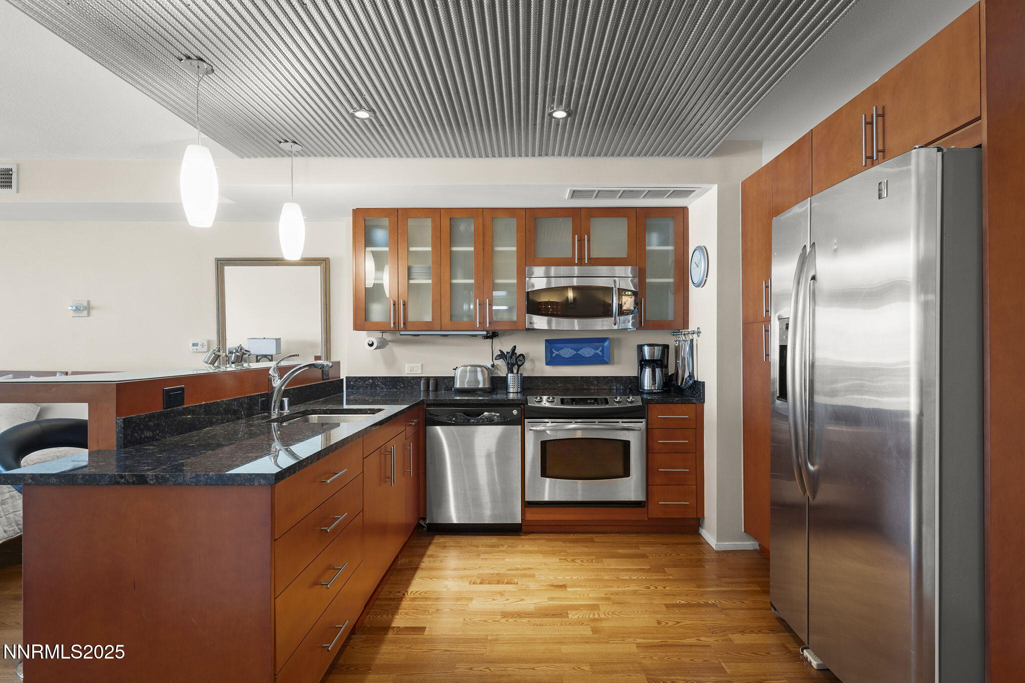 9-web-or-mls-_DSC9258