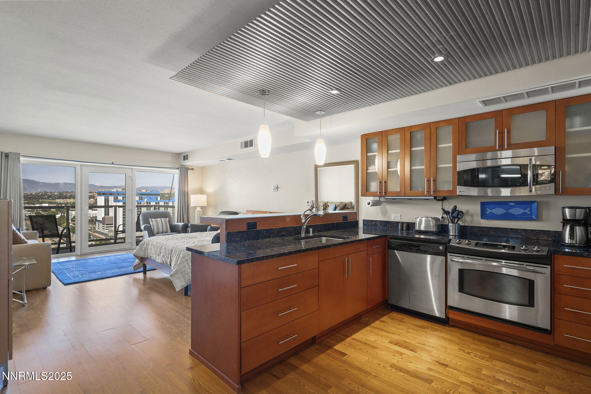 8-web-or-mls-_DSC9253