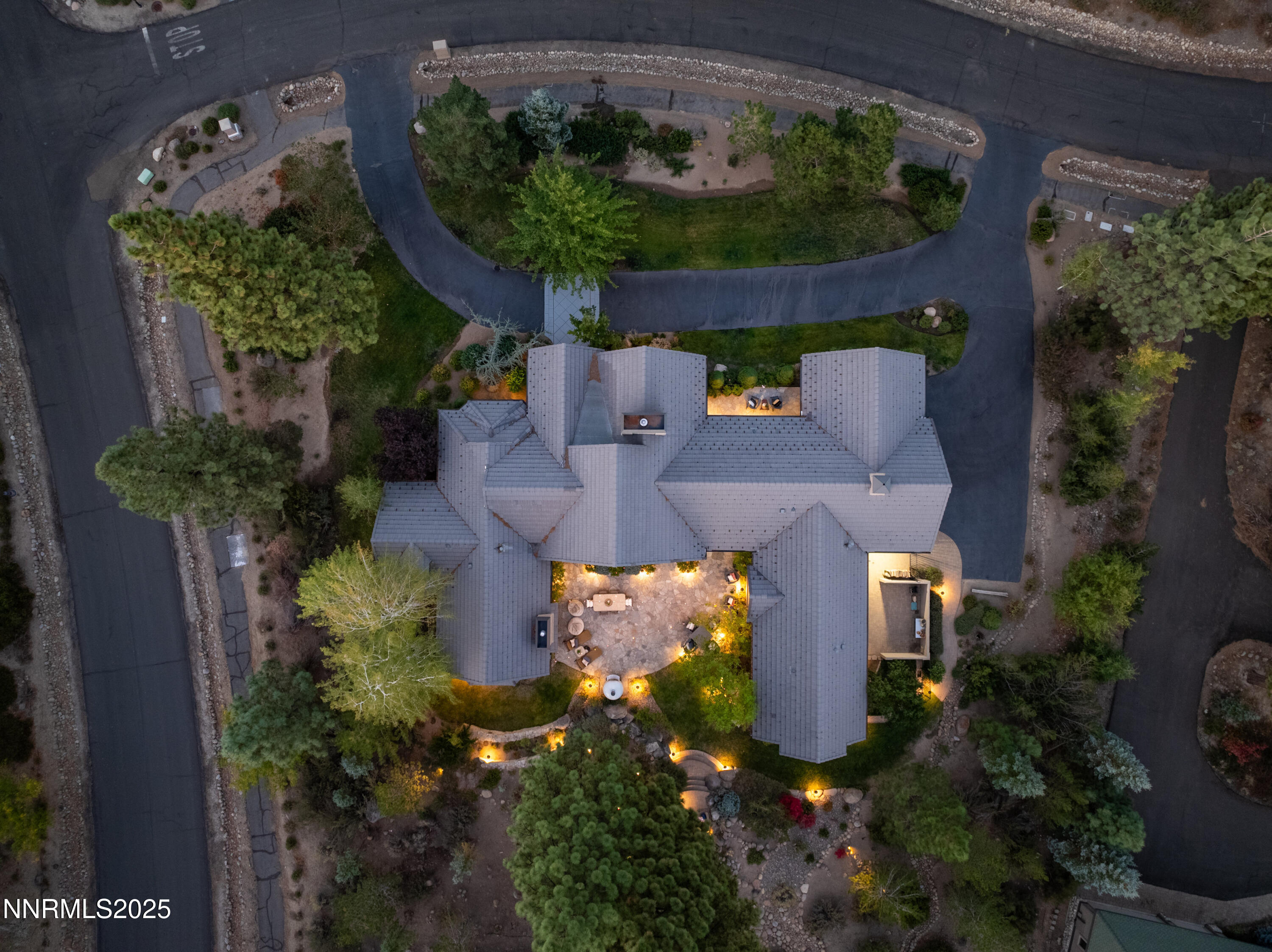 047_102_w_willis_drone_twilight-2_208