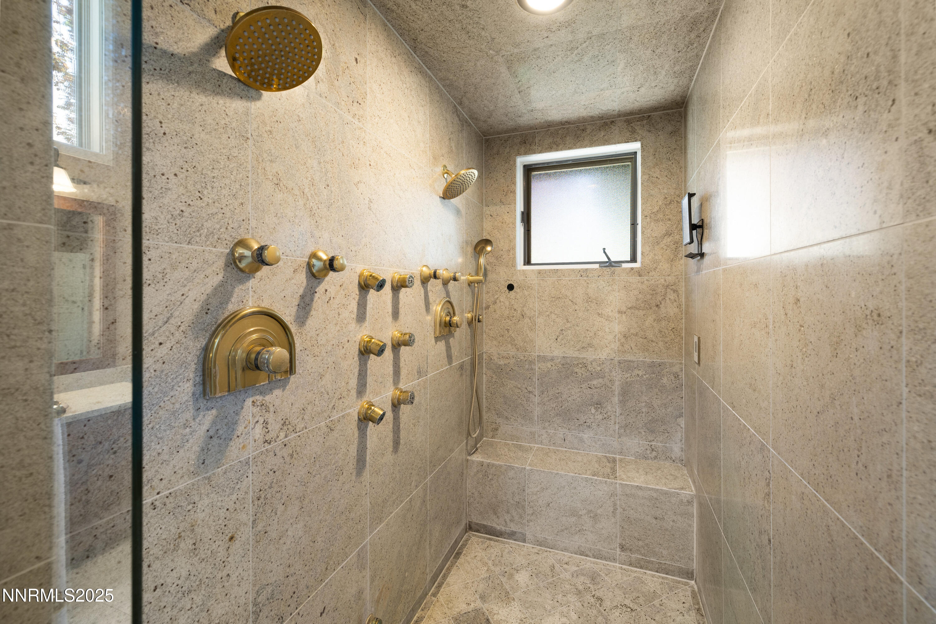 019_35-print-102_w_willis-35_733