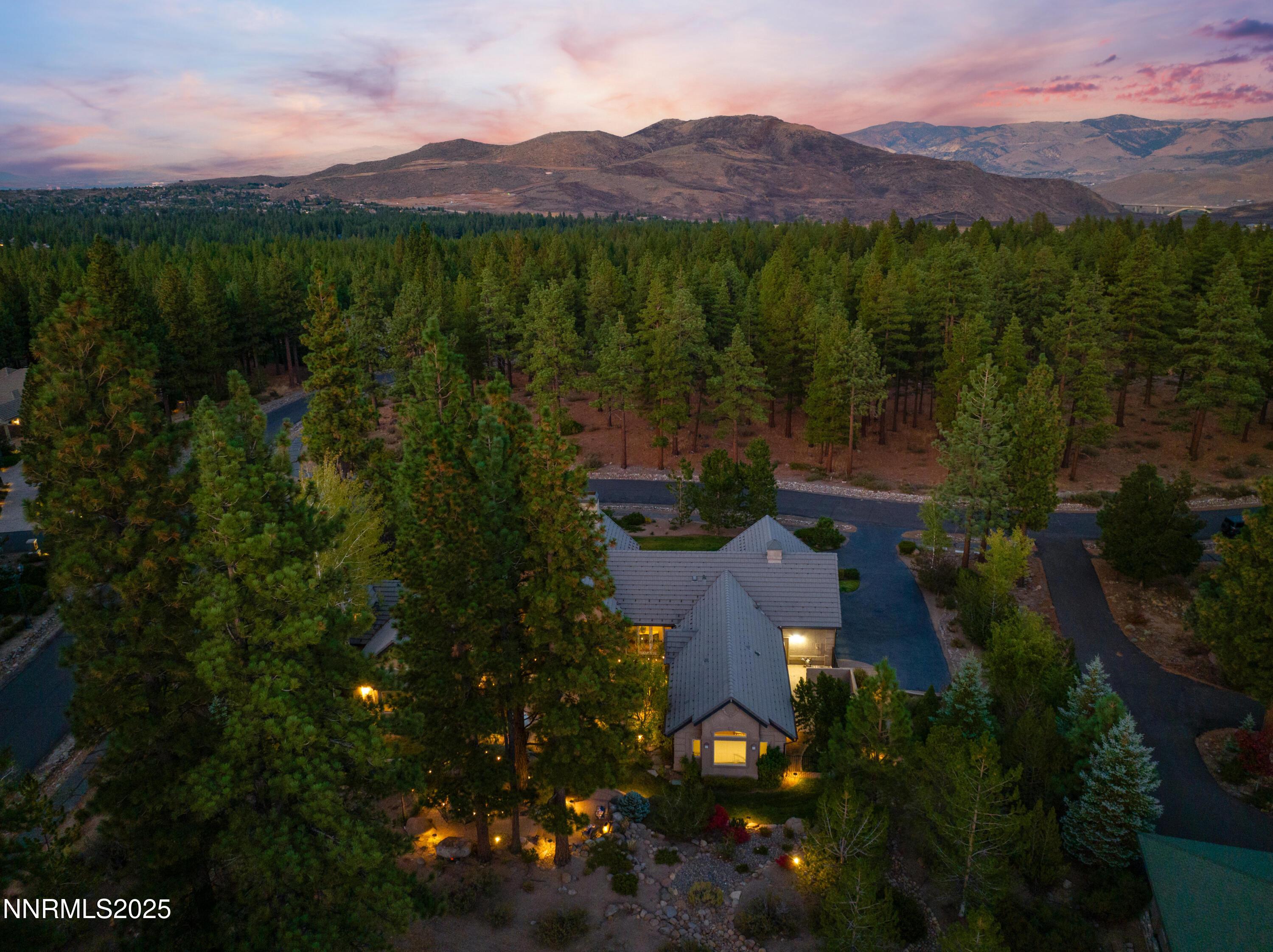 048_102_w_willis_drone_twilight-3_190