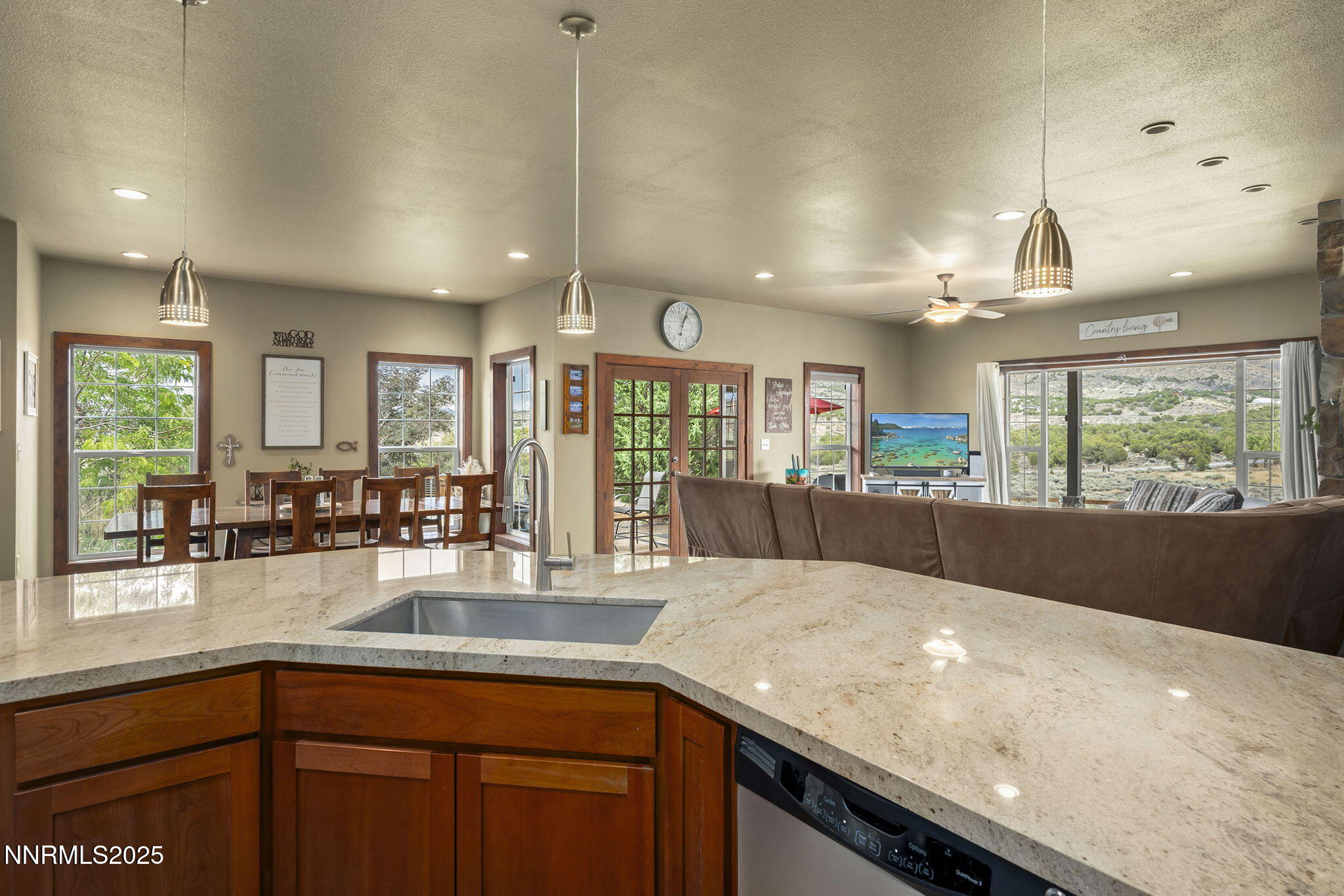 18-web-or-mls-_DSC0437