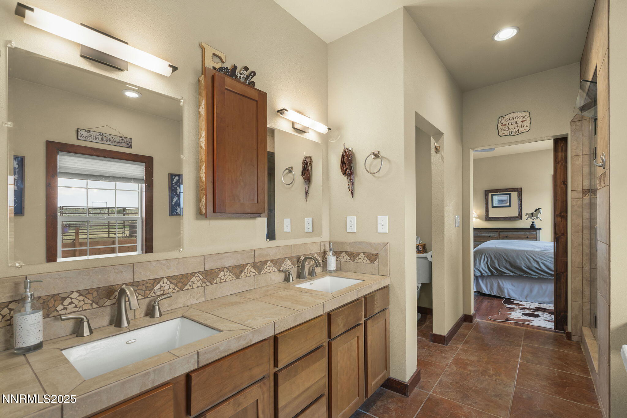 22-web-or-mls-_DSC0343