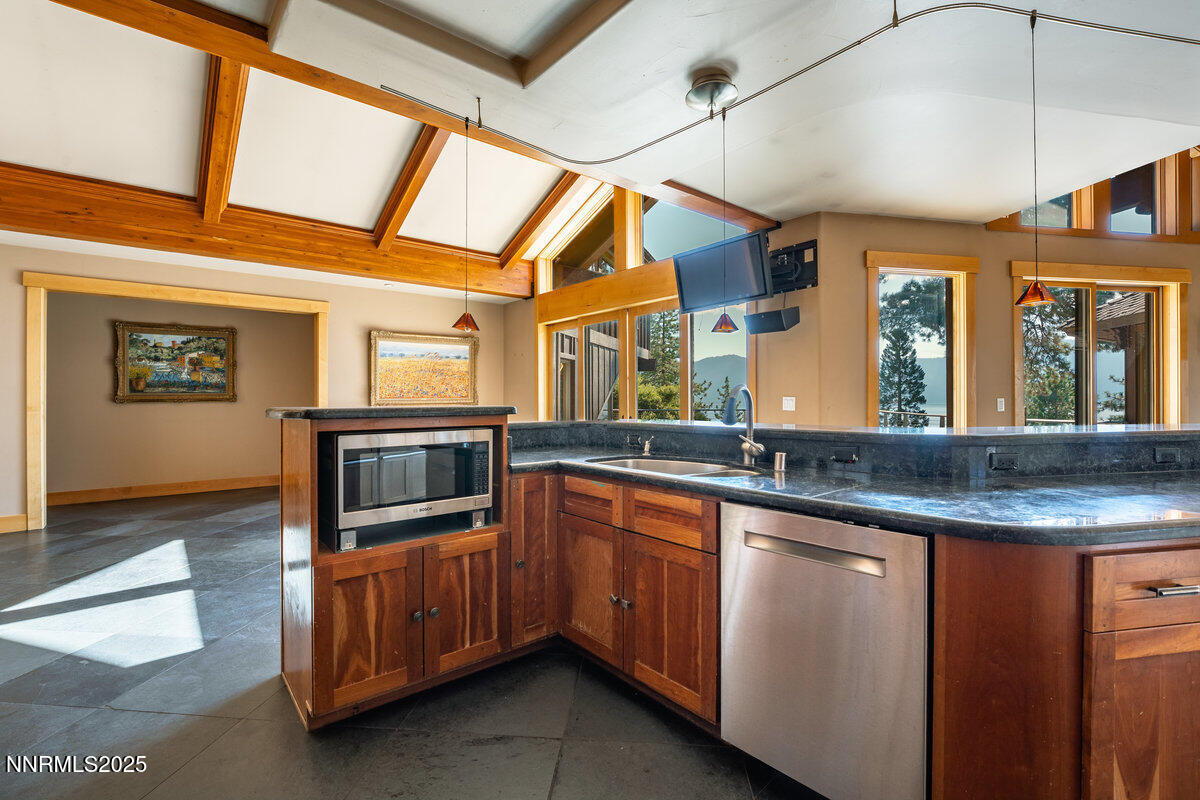 031_20_cal_neva-31_16