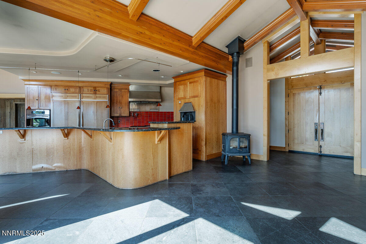 033_20_cal_neva-33_550