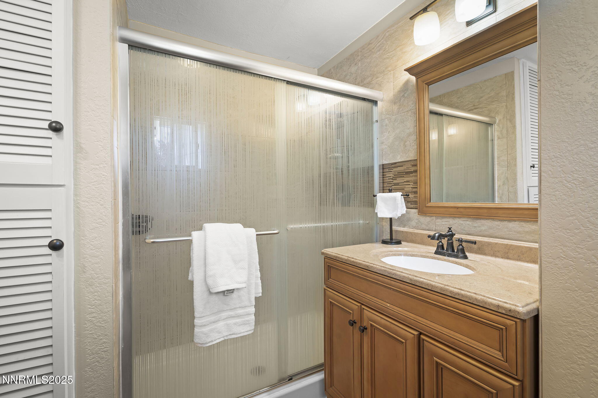 18-web-or-mls-_DSC1115