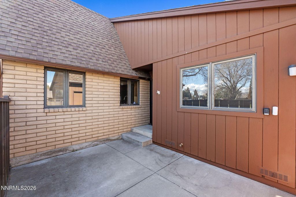 Photo of 2008 Sunburst Way, Reno, NV 89509 (MLS # 260004778)