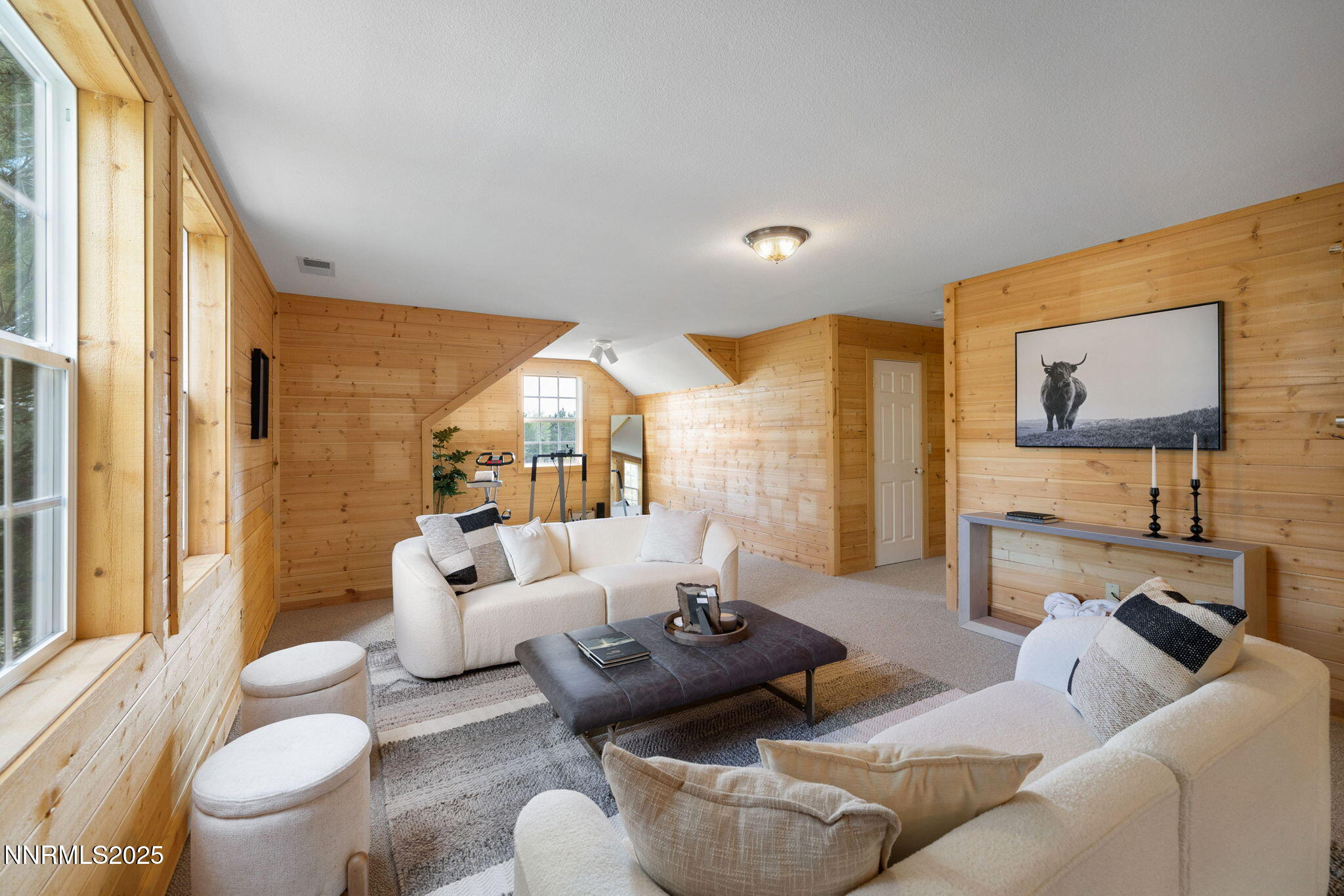 35-web-or-mls-2545 Genoa Aspen-36