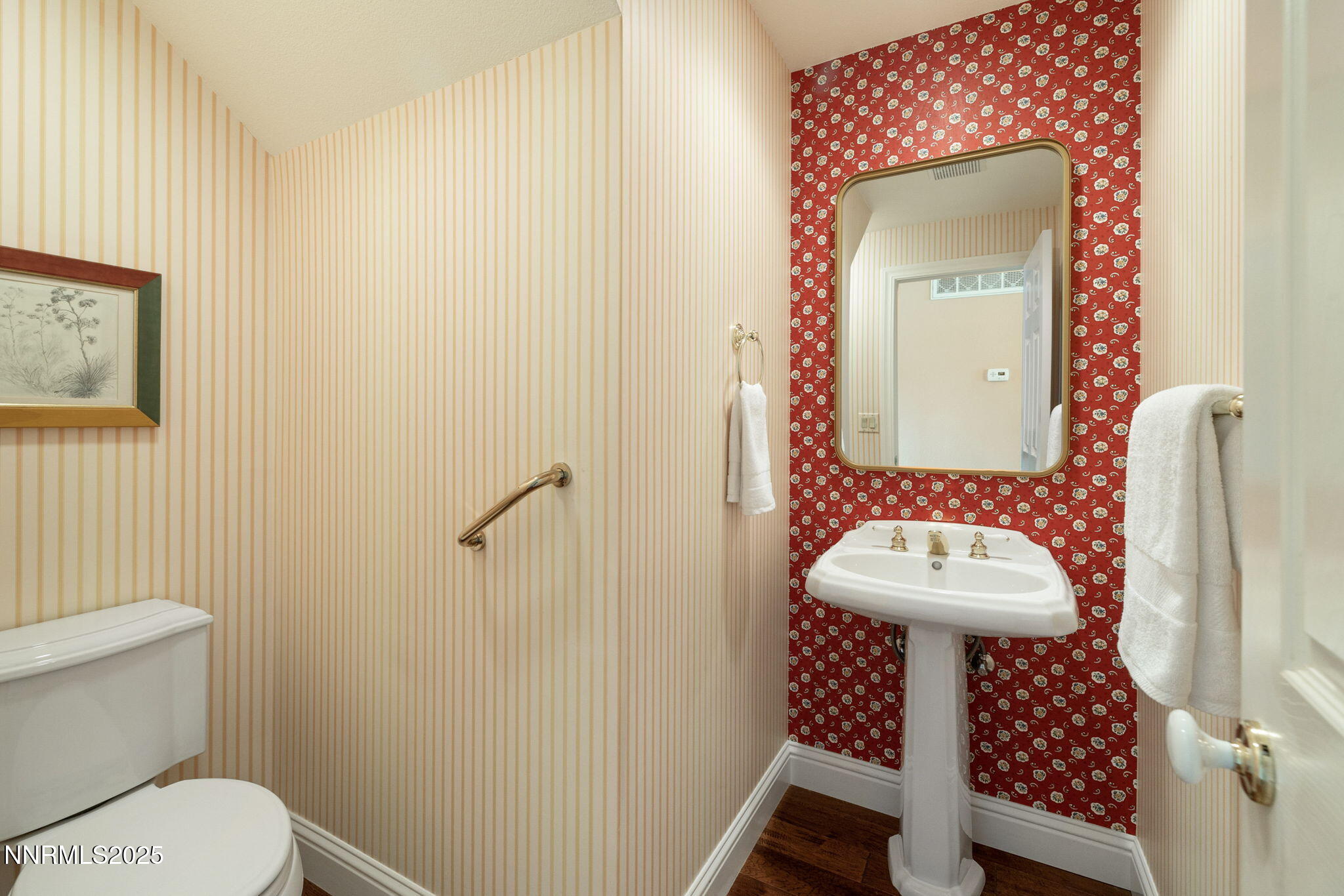 14-web-or-mls-2545 Genoa Aspen-15