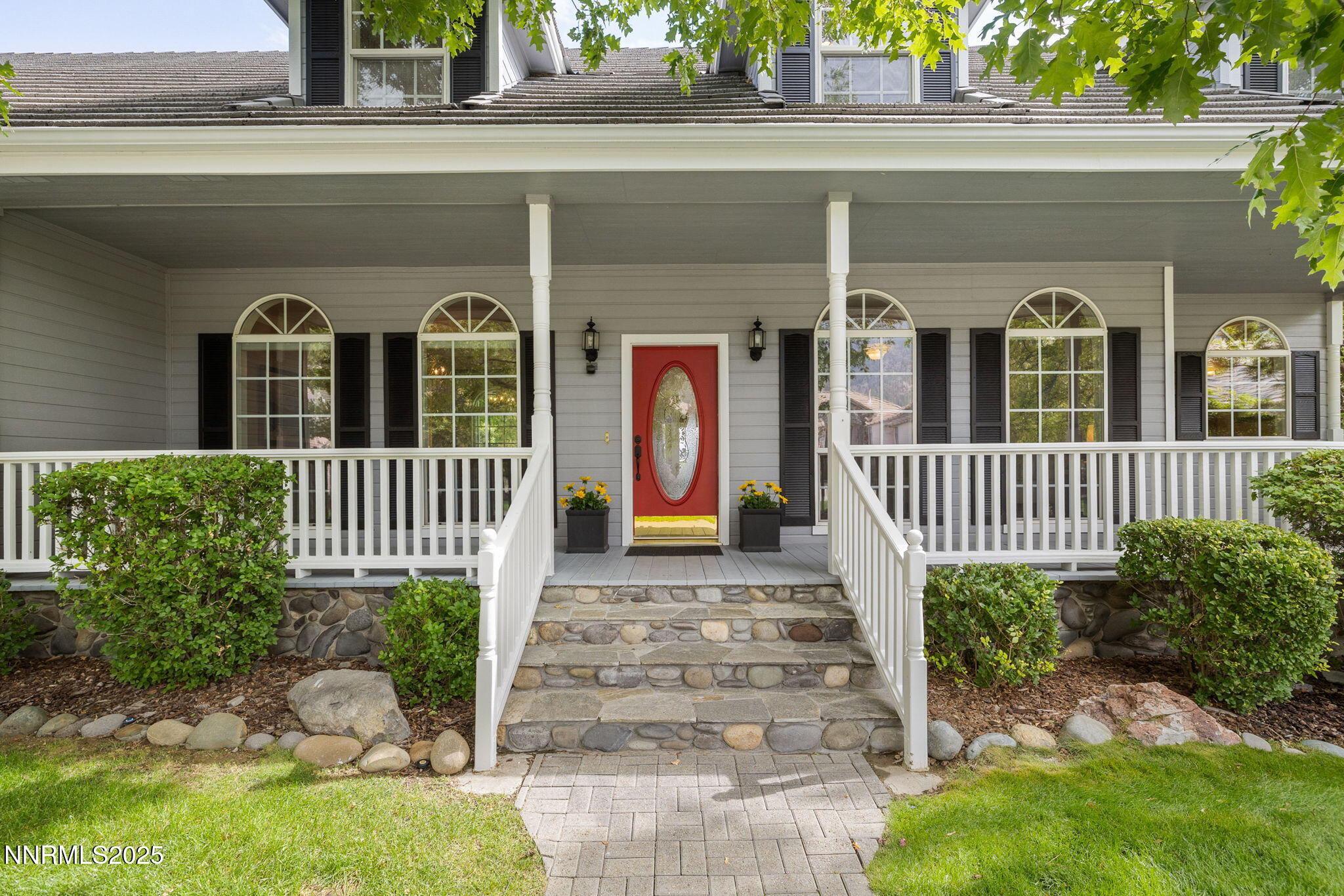 51-web-or-mls-2545 Genoa Aspen