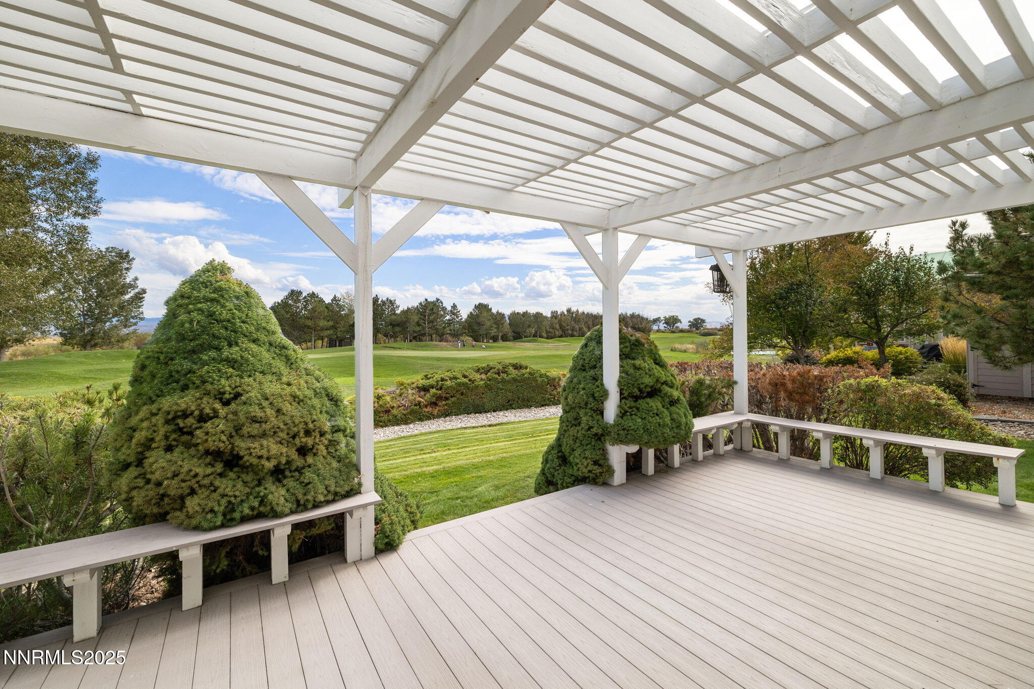 8-web-or-mls-2545 Genoa Aspen-10