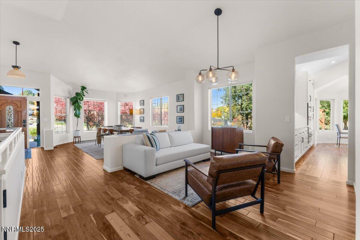 4 04-1600 Belford Road Reno NV 89509 (9