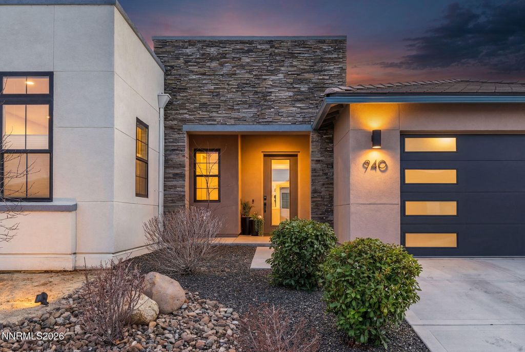 Photo of 940 Little Star Drive, Reno, NV 89511 (MLS # 260001141)