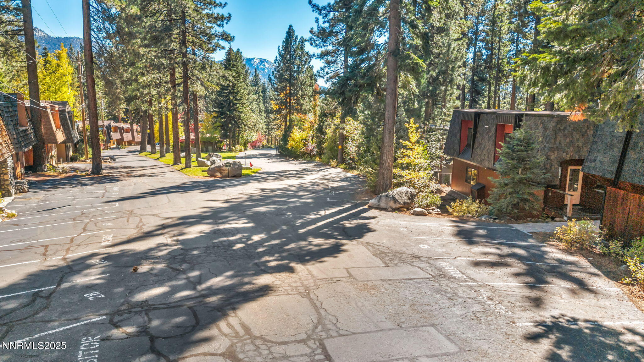 23-web-or-mls-978-glenrock-dr-45