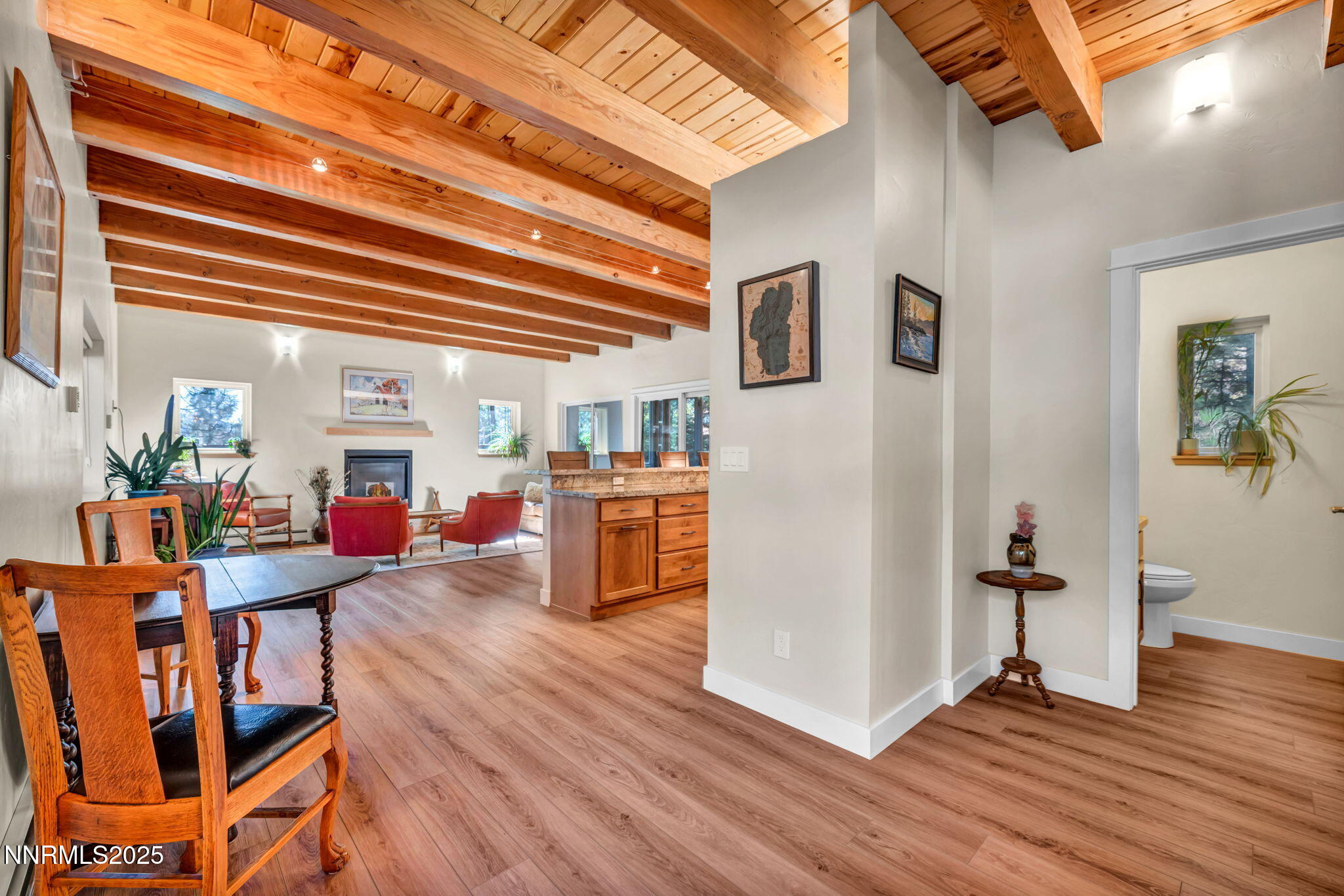 56-web-or-mls-978-glenrock-dr-45