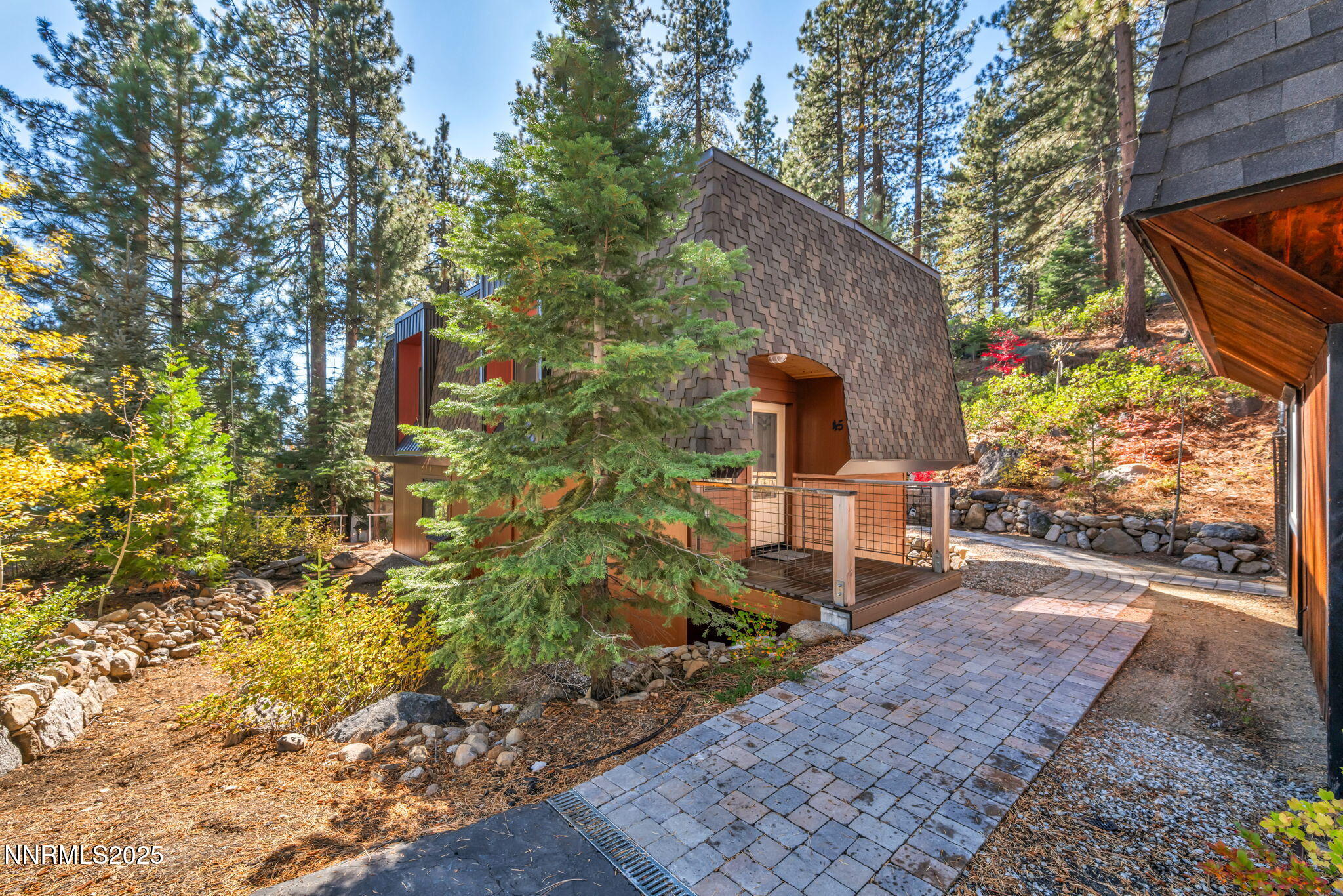 4-web-or-mls-978-glenrock-dr-45