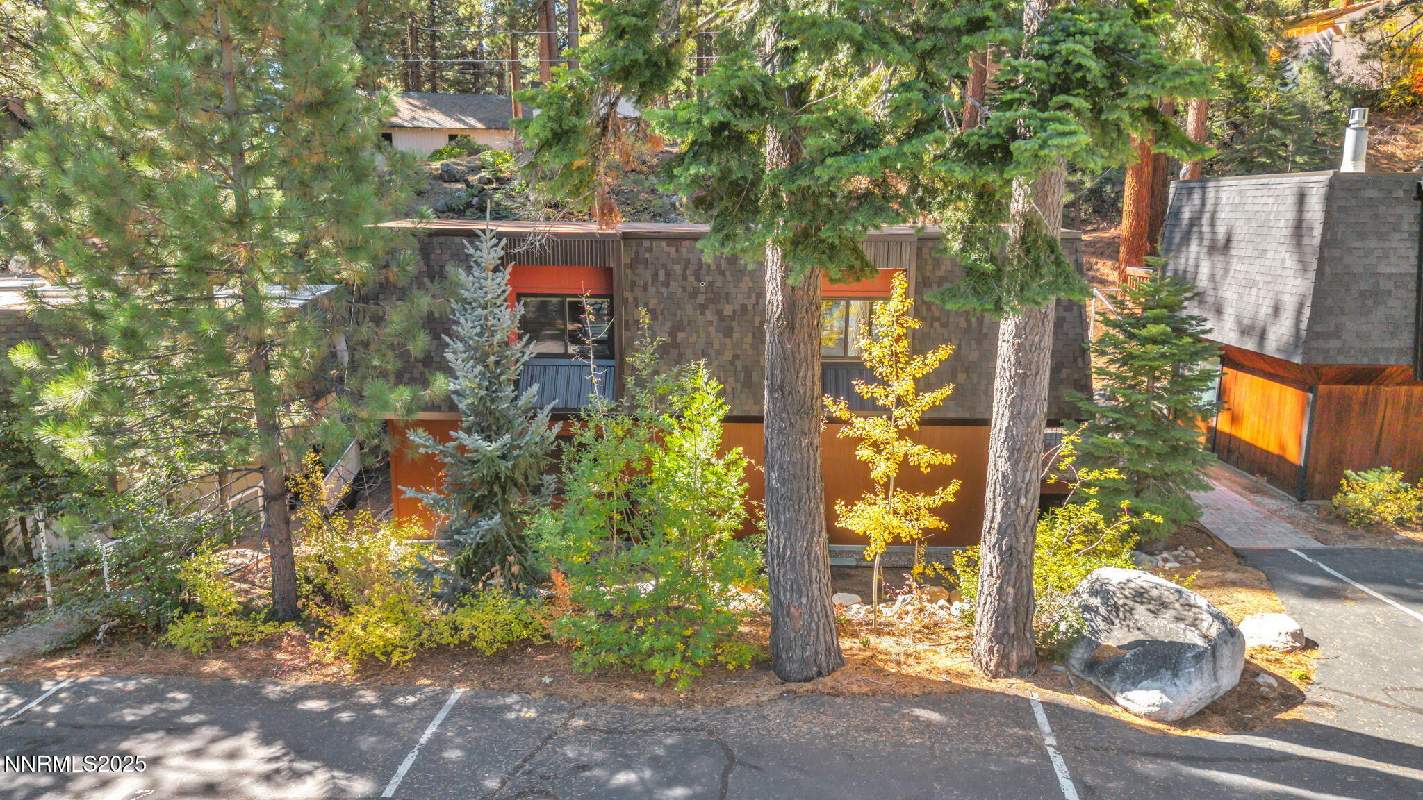 20-web-or-mls-978-glenrock-dr-45