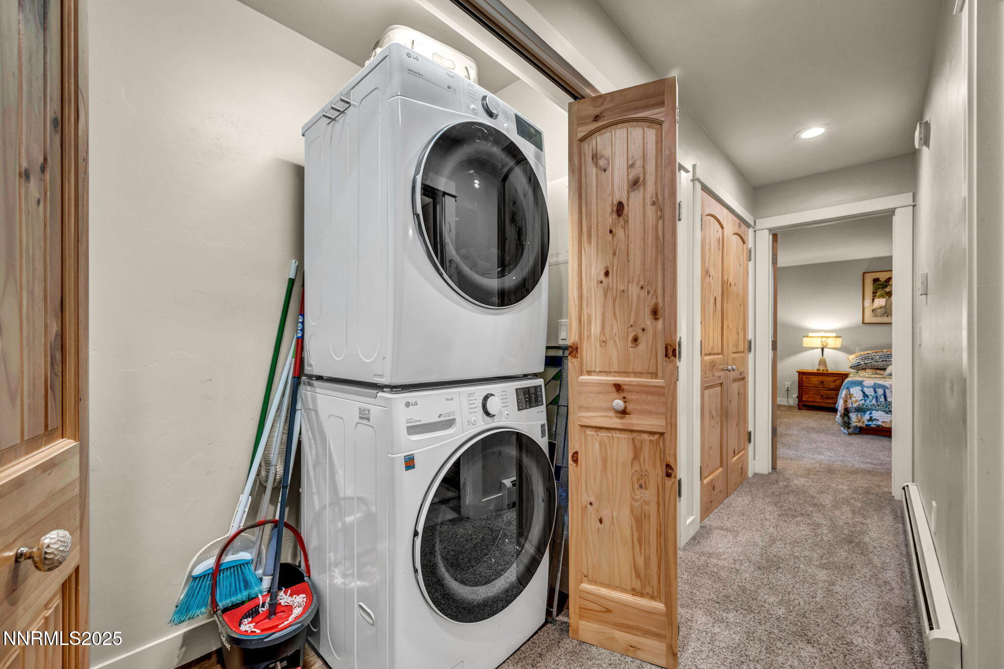 86-web-or-mls-978-glenrock-dr-45