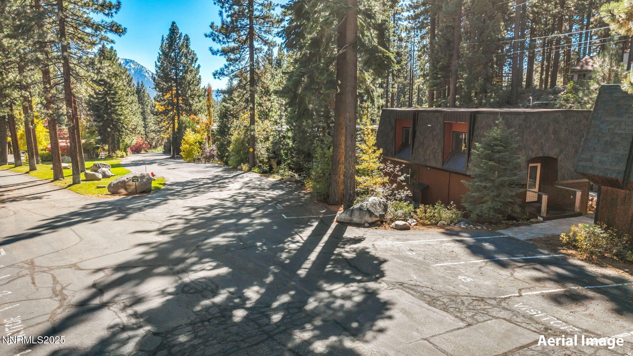 47-web-or-mls-978-glenrock-dr-45